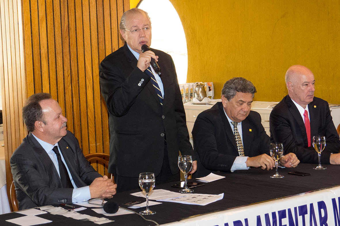 O Deputado Luiz Carlos Hauly - PSDB/PR